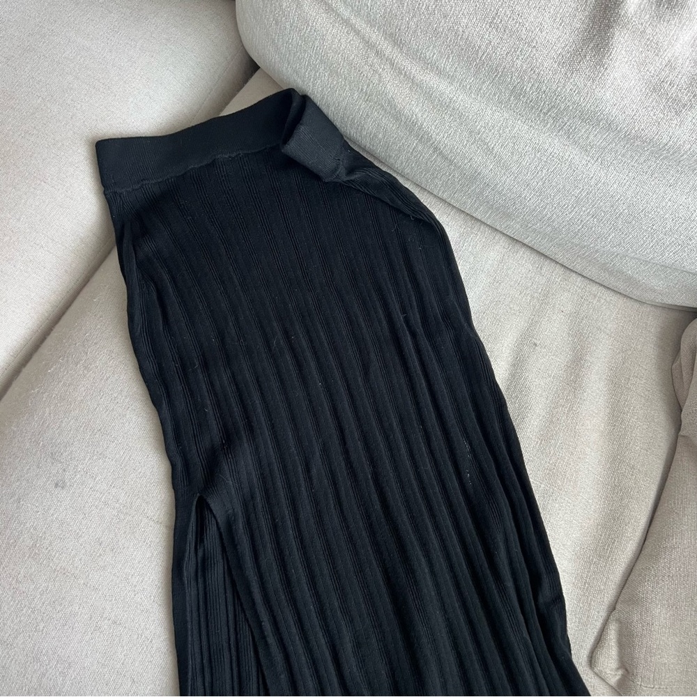 Black Abercrombie Knit Midi Skirt